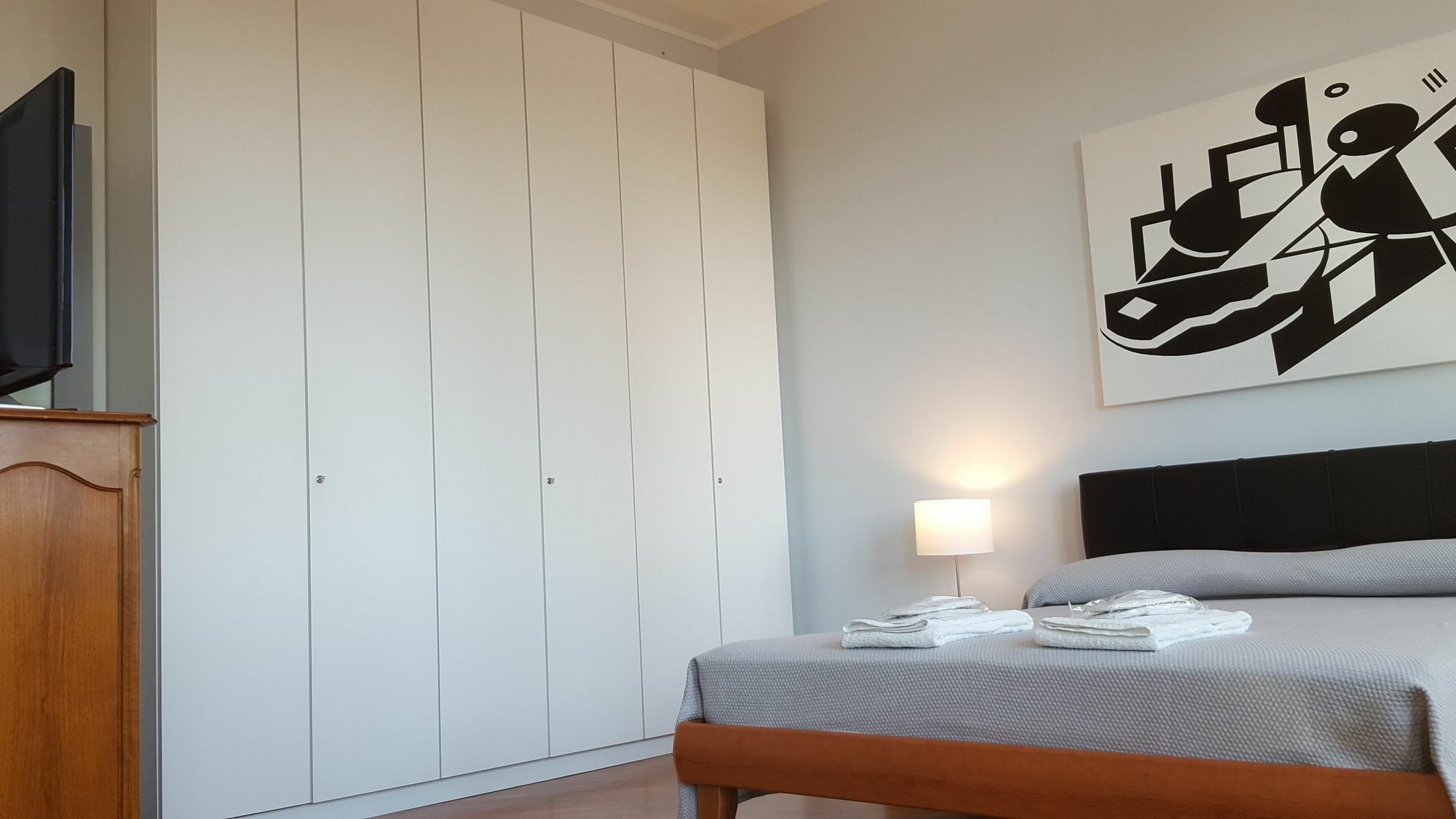 Bnbutler - Duomo Apartment - Galleria Unione Milán Exterior foto