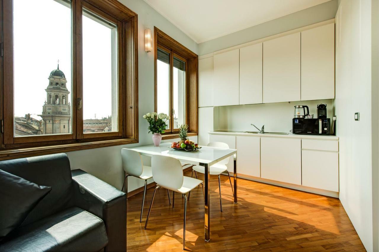 Bnbutler - Duomo Apartment - Galleria Unione Milán Exterior foto